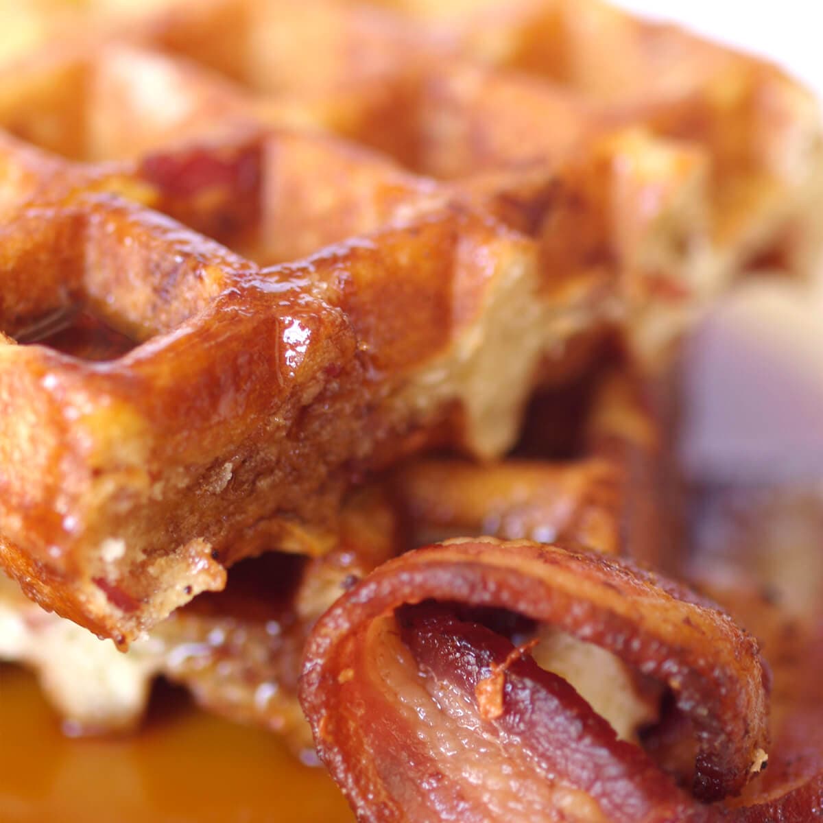 maple bacon waffles